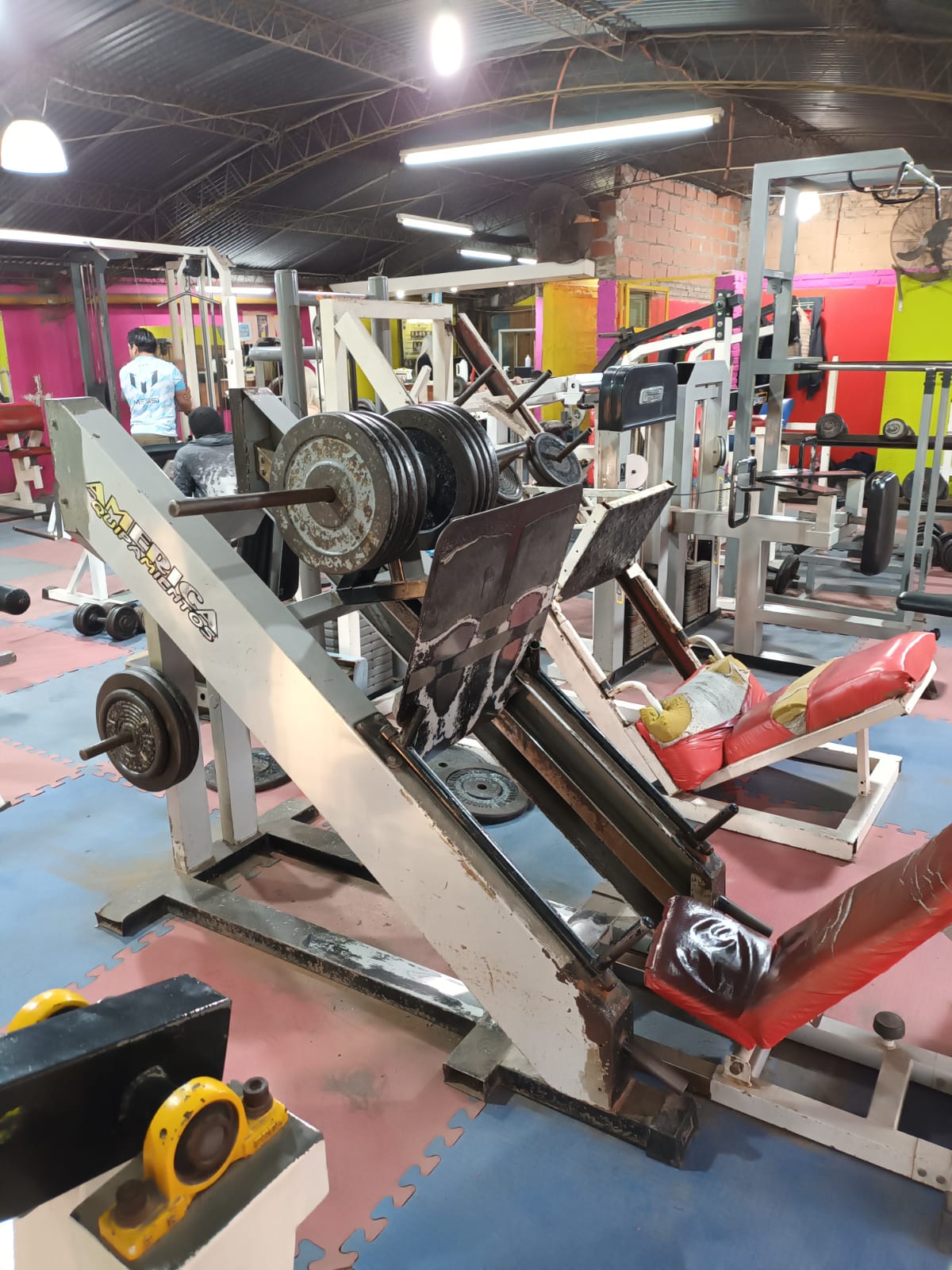 maquina para Piernas